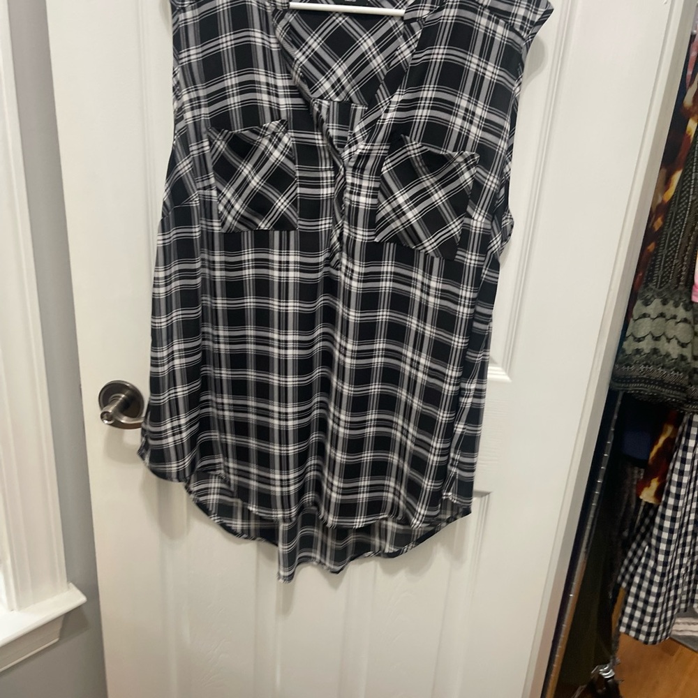 Torrid Harper Black and White Checkered Blouse - Picture 2 of 15